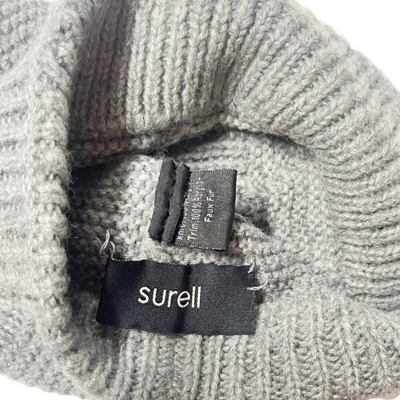 Surell Women's Grey Knit Winter Hat Cap Beanie Faux Fur Pompom Brim OS - Picture 3 of 8